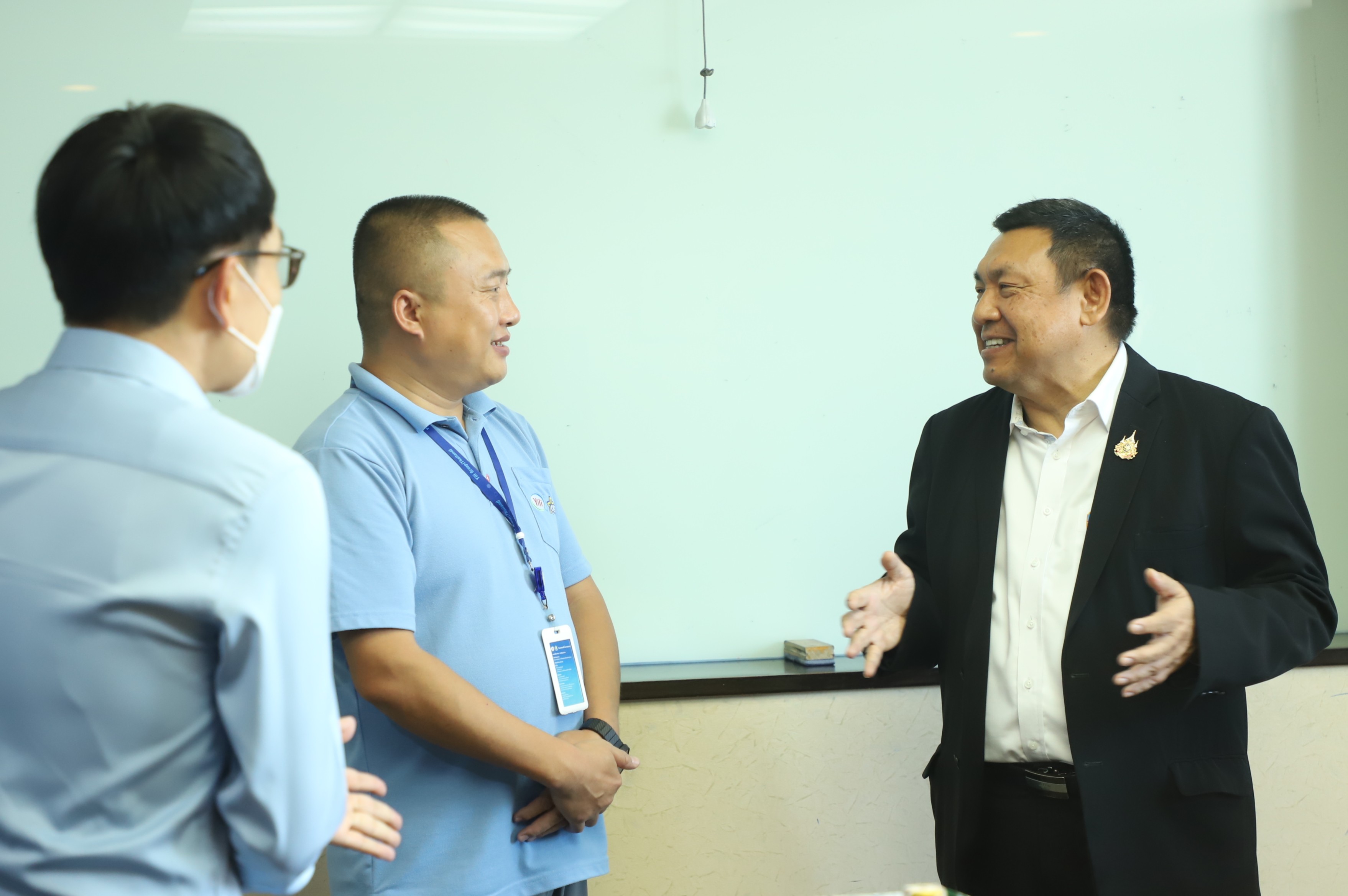 title - เลขาฯ ส.ป.ก. หารือเครือข่ายยักษ์ใหญ่ แก้ปม “น้ำนม” อัปเกรดรายได้เกษตรกรในเขตปฏิรูปที่ดิน